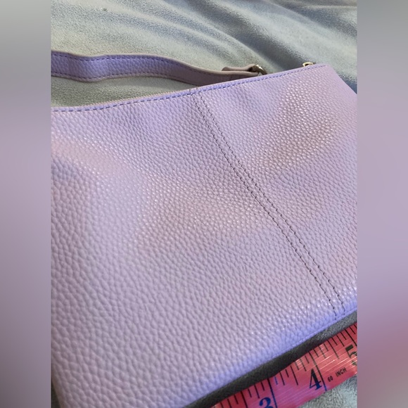 Lilac cross body purse - Picture 9 of 9